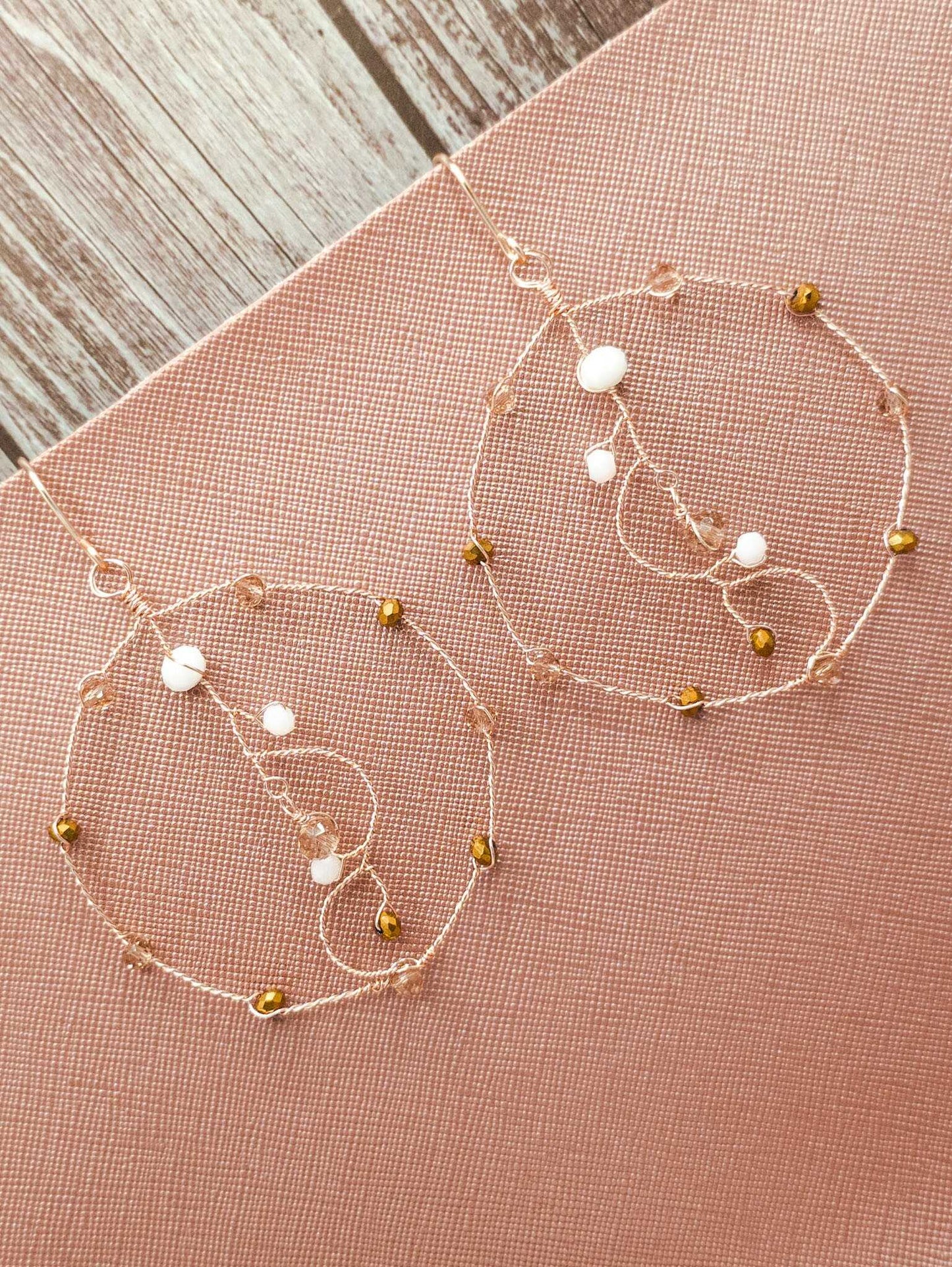 aretes aurora dorados