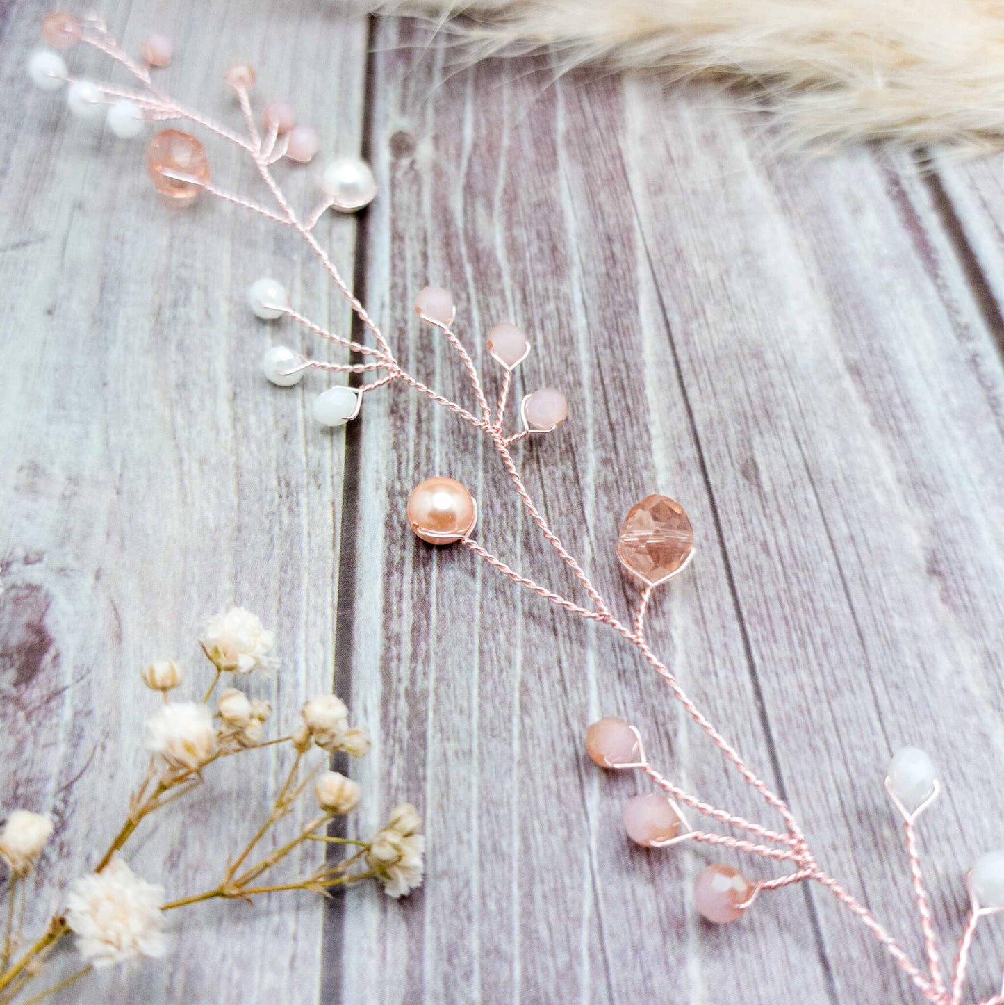 tocado pili-Mini oro rosa con blanco y rosa