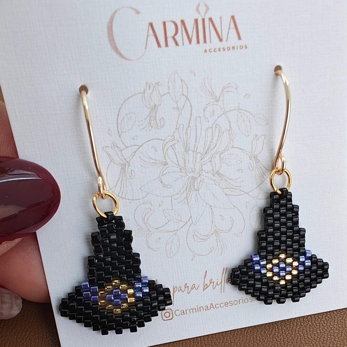 Aretes sombrerito de bruja | negro
