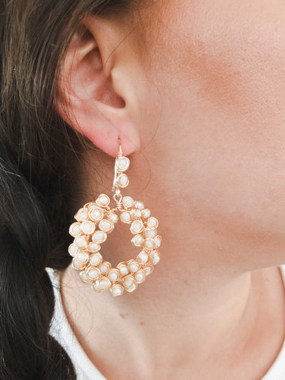 Aretes Corina | Dorados Con Cristales Blancos