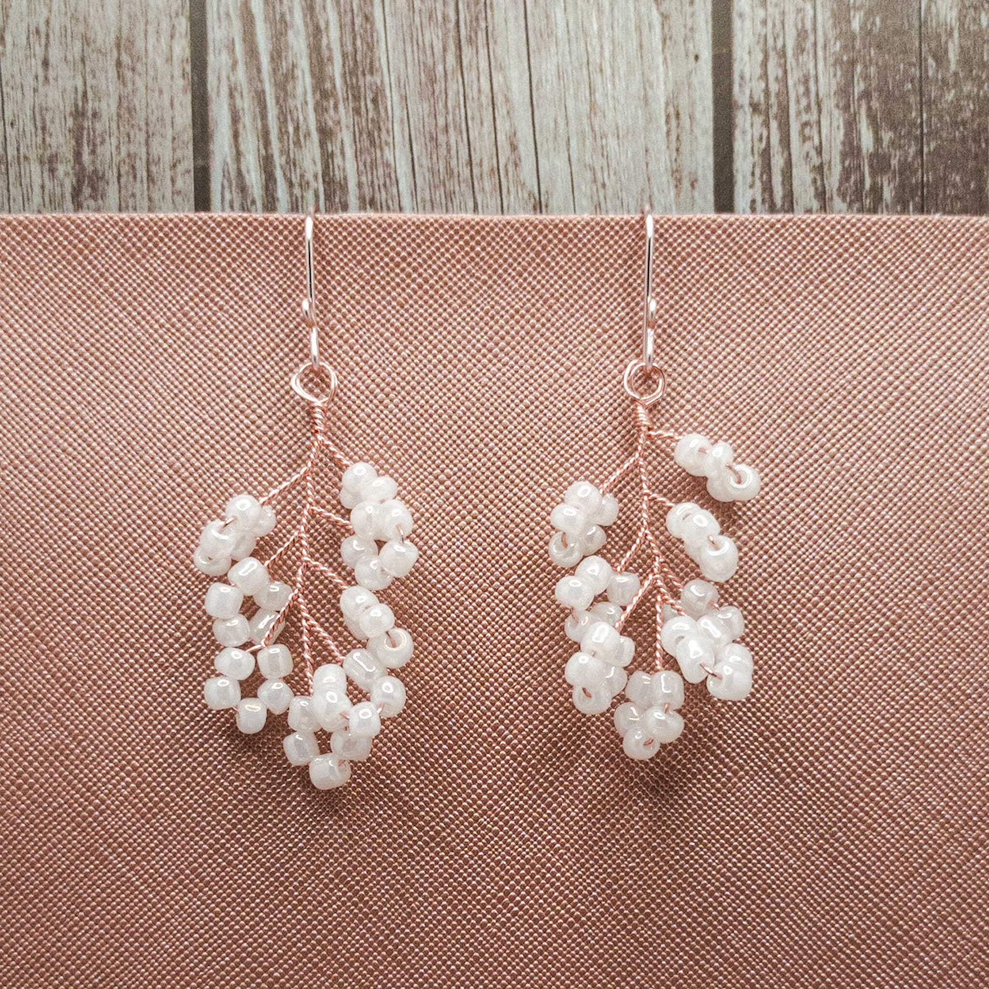 tocado caro-Oro rosa con blanco