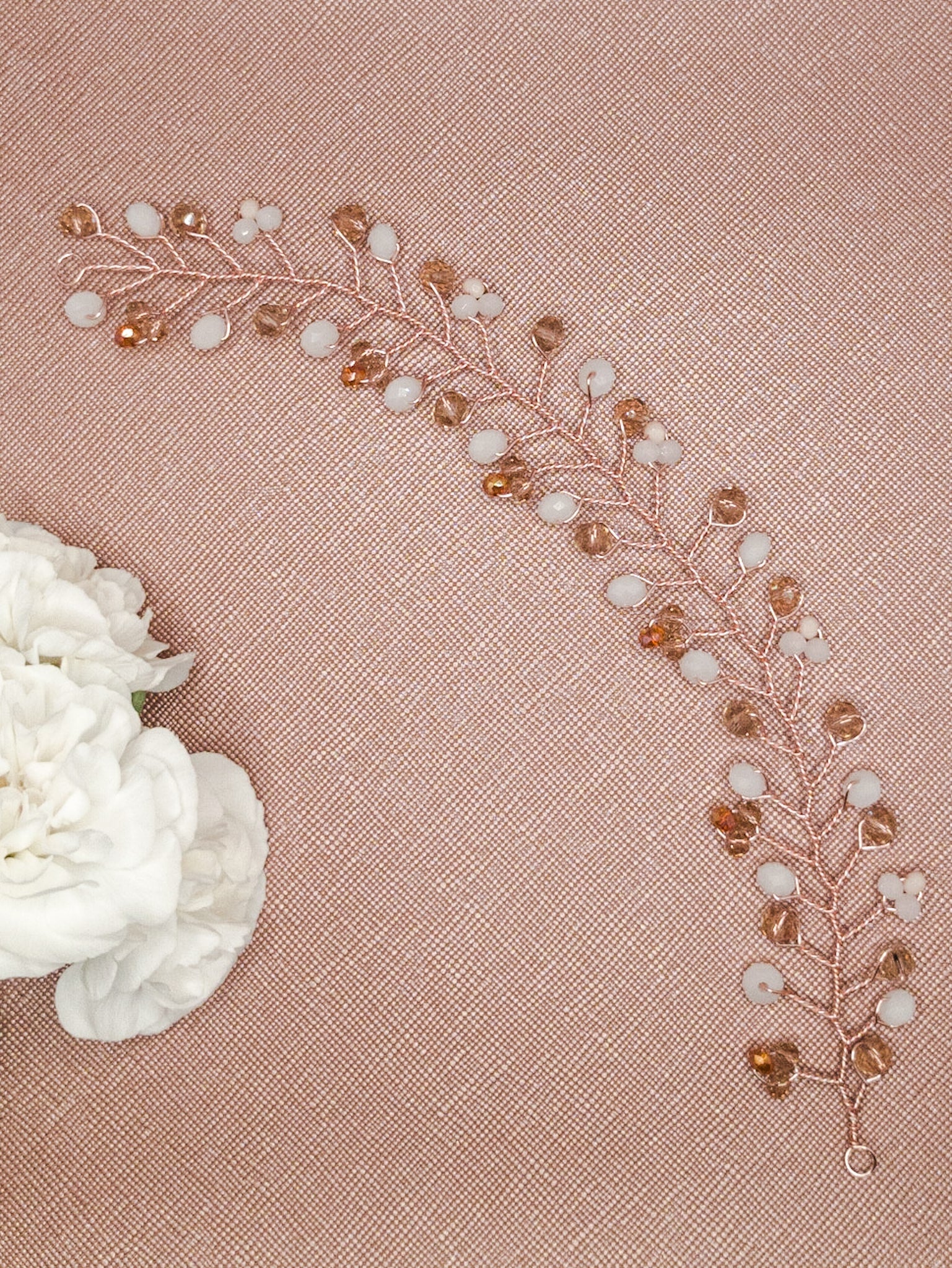 tocado rose-Oro rosa con blanco y ámbar