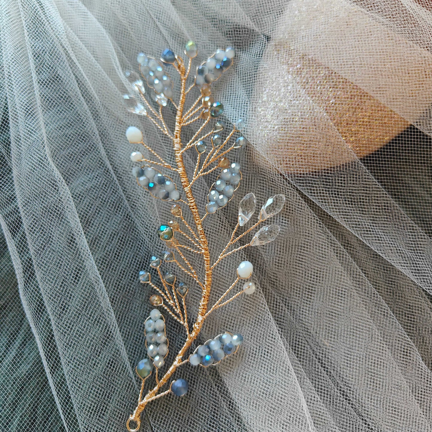 Tocado Kim | El Toque Perfecto para Tu Momento Especial Con Aretes A Juego