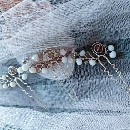 Tocado Bella | Trío de Hadpins y Aretes Plateados con Cristales Deslumbrantes