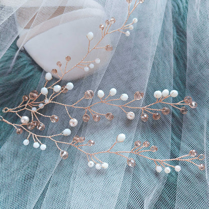 Tocado Pili Trío | Guías Flexibles Doradas Con Cristales y Aretes a Juego